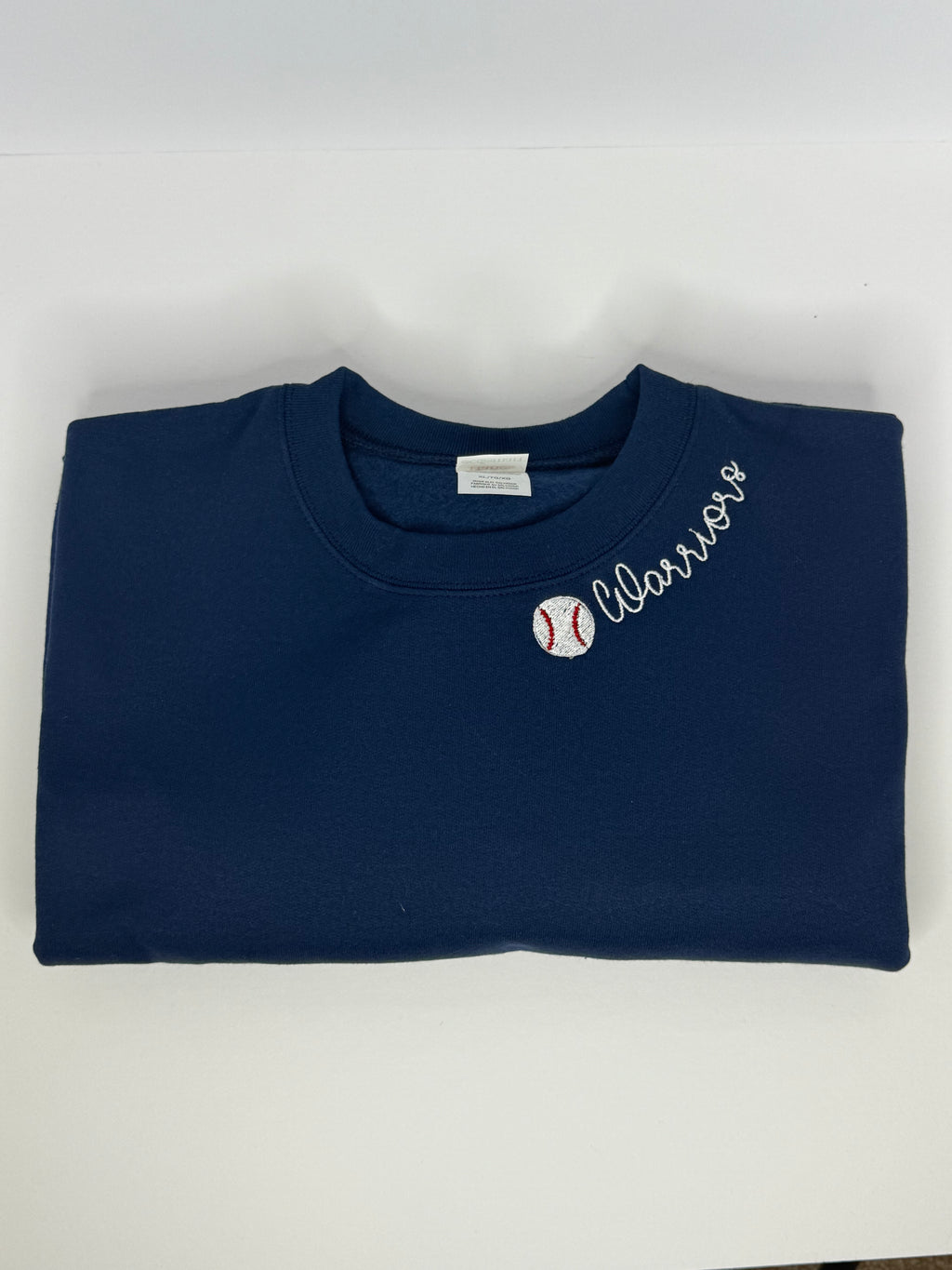 Neckline embroidered sweatshirt