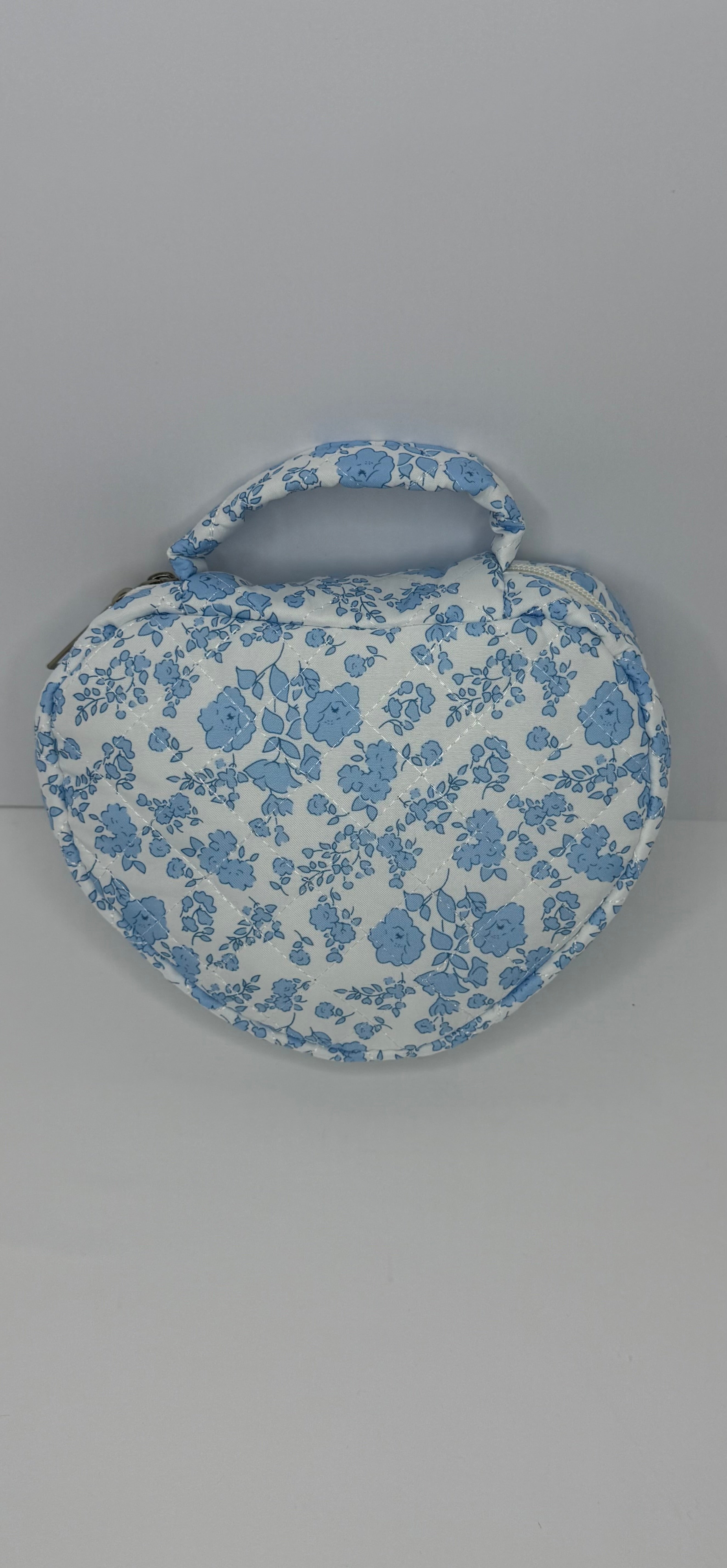 Heart Shaped zipper bag